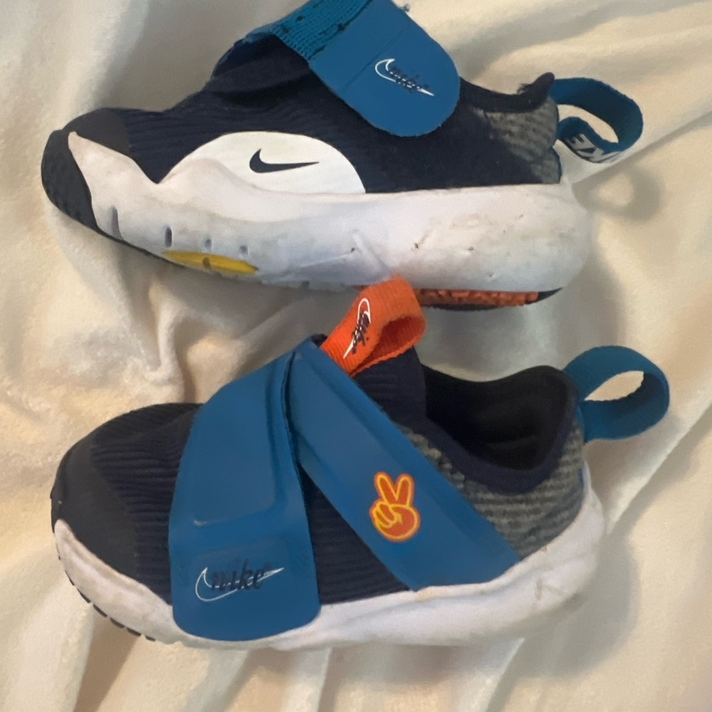 Nike Toddler Tennis Shoes